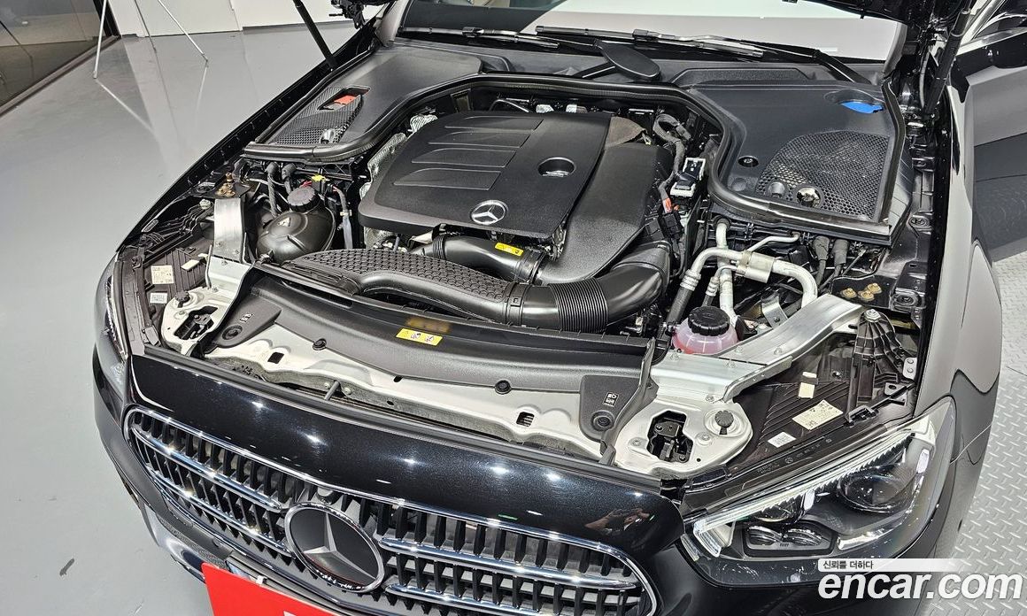 Mercedes Benz E-Class E350 4MATIC Avantgarde