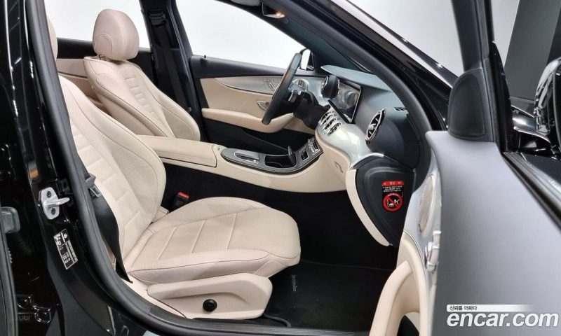 Mercedes Benz E-Class E350 4MATIC Avantgarde