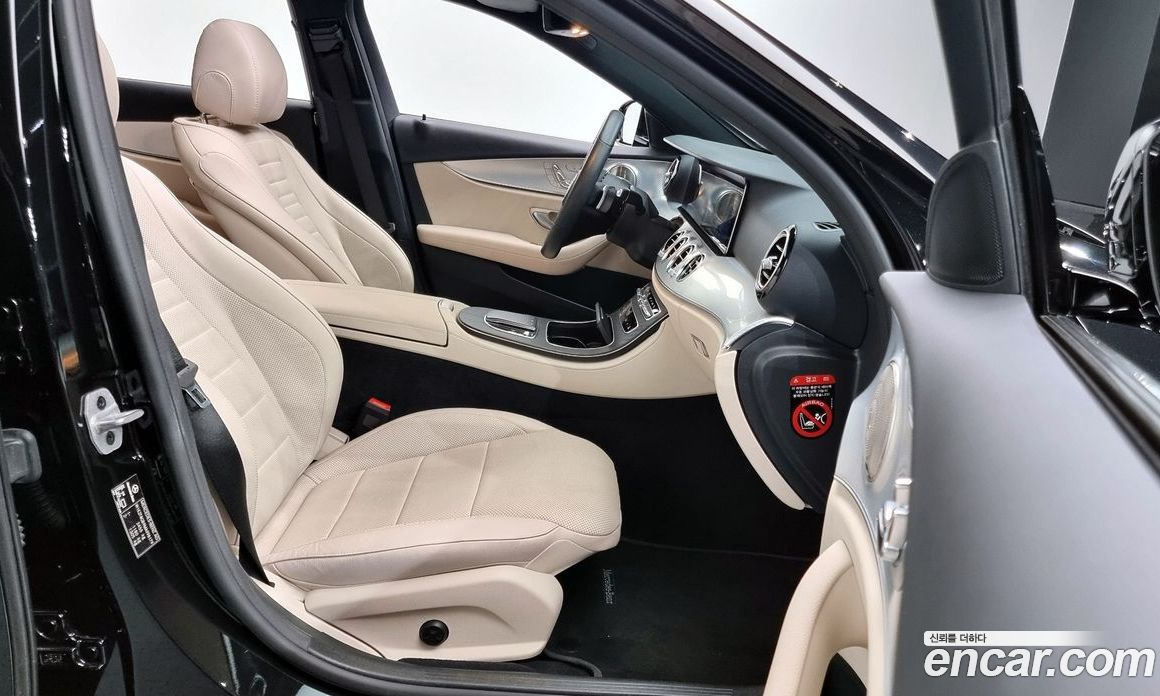 Mercedes Benz E-Class E350 4MATIC Avantgarde