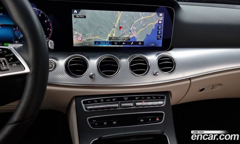 Mercedes Benz E-Class E350 4MATIC Avantgarde