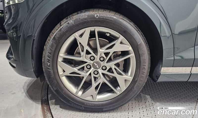 Genesis GV70 2.5T Gasoline AWD