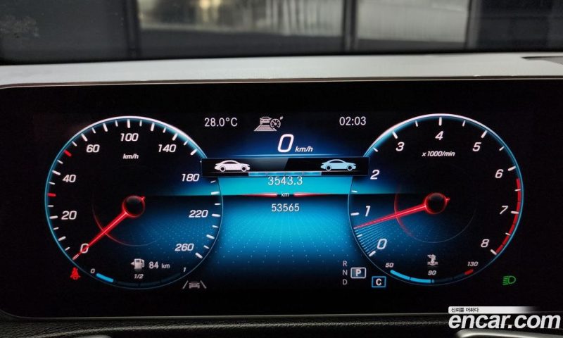 Mercedes Benz GLB-Class GLB250 4MATIC