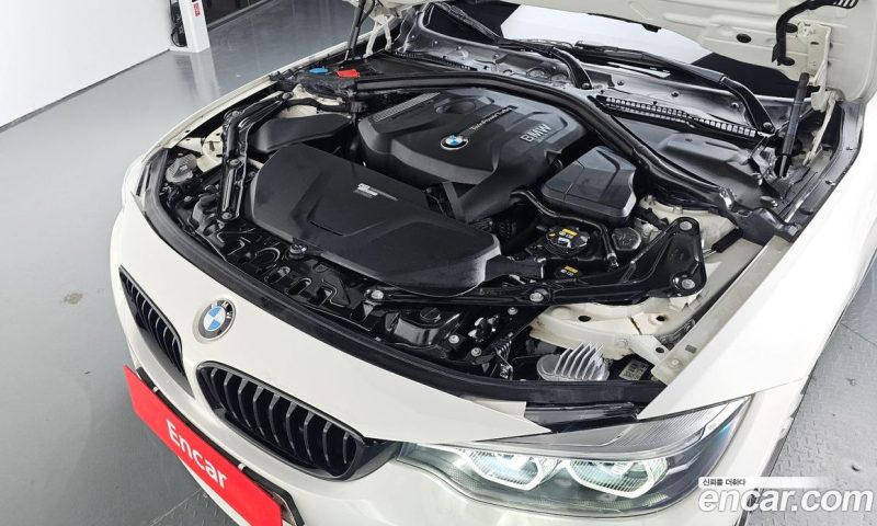 BMW 4-Series i430 M Sport Convertible