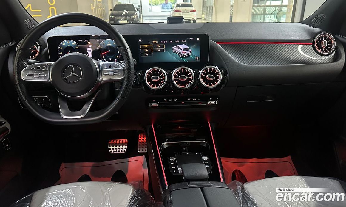 Mercedes Benz GLA-Class GLA250 4MATIC