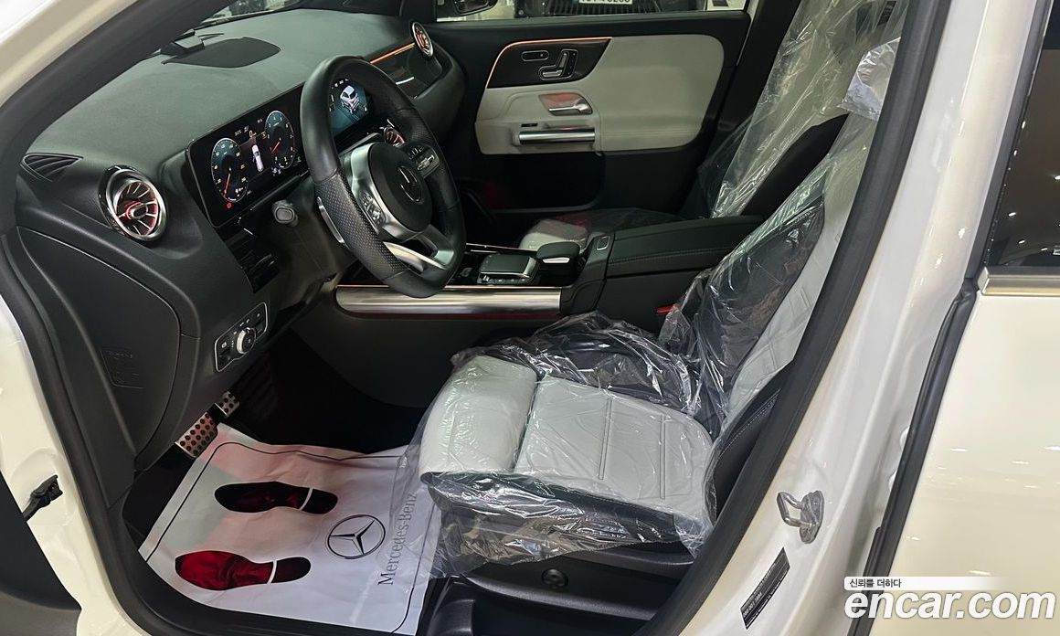 Mercedes Benz GLA-Class GLA250 4MATIC