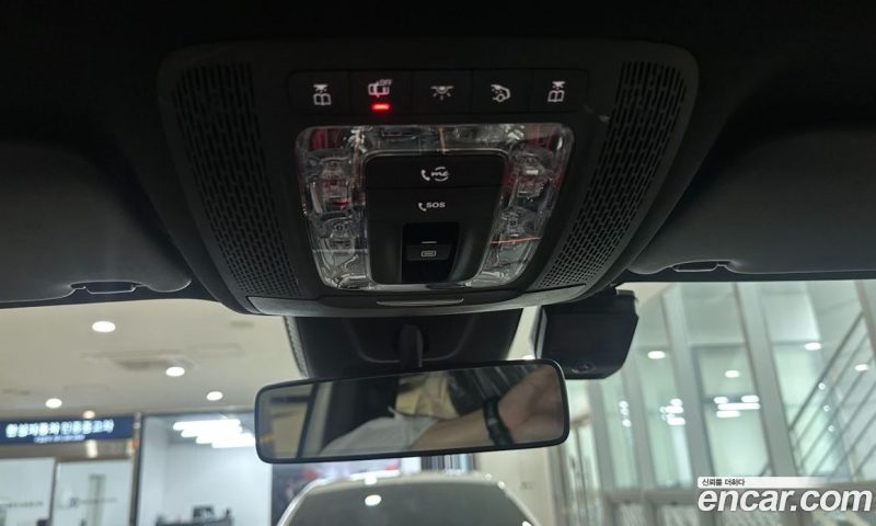 Mercedes Benz GLA-Class GLA250 4MATIC