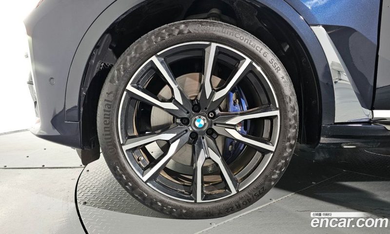 BMW X7 xDrive i40 M Sport 6STR