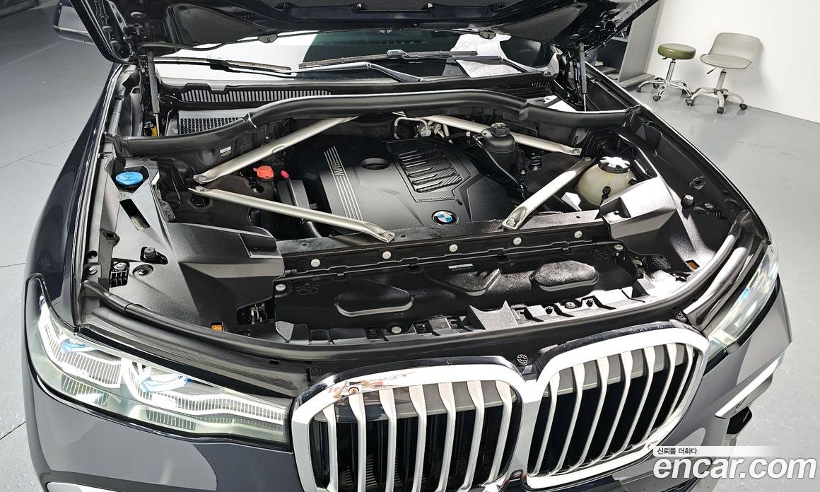 BMW X7 xDrive i40 M Sport 6STR