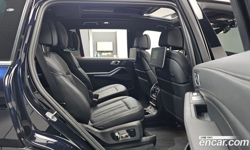 BMW X7 xDrive i40 M Sport 6STR