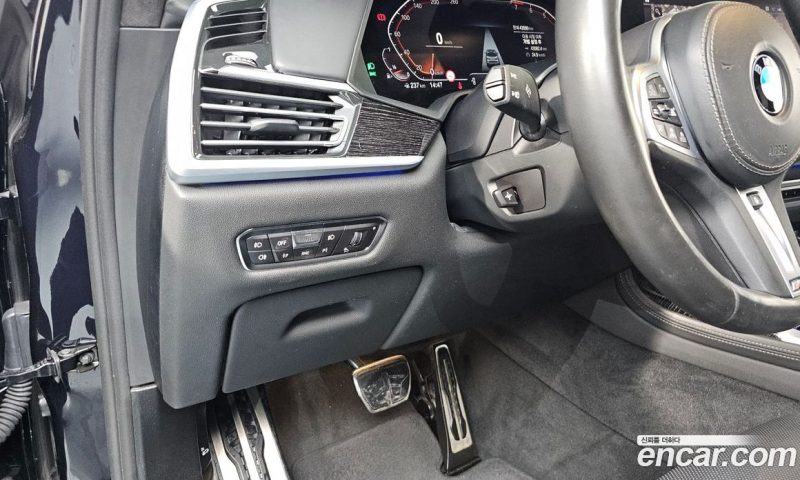 BMW X7 xDrive i40 M Sport 6STR