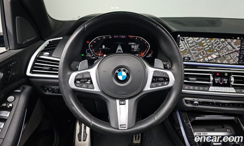 BMW X7 xDrive i40 M Sport 6STR