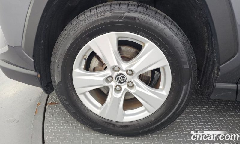 Toyota RAV4 2.5 2WD Hybrid