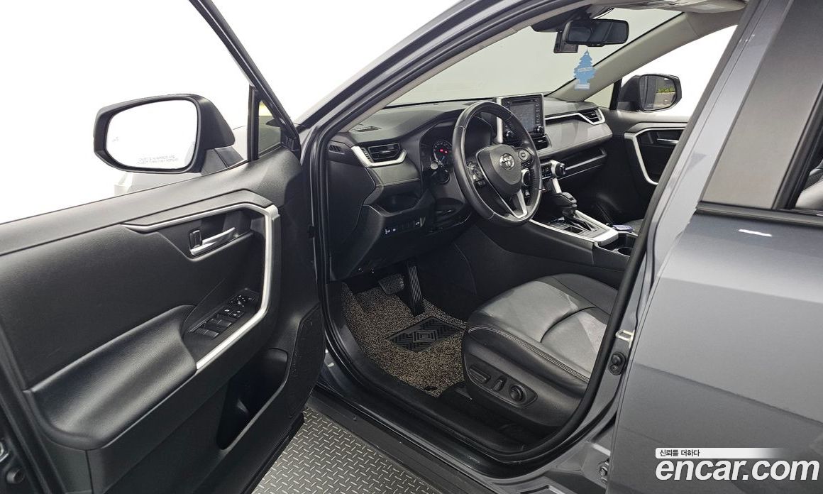 Toyota RAV4 2.5 2WD Hybrid