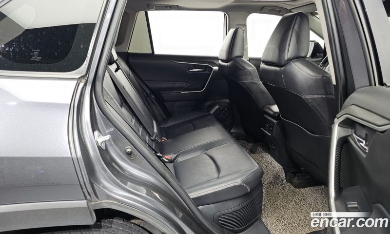 Toyota RAV4 2.5 2WD Hybrid