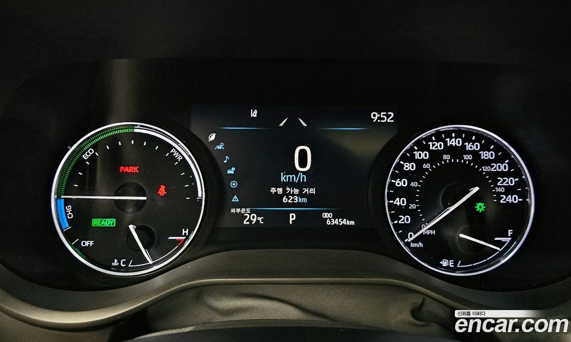 Toyota Sienna 2.5 Hybrid 2WD