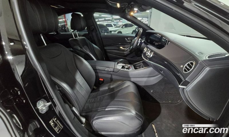 Mercedes Benz S-Class S350 D 4MATIC AMG Line