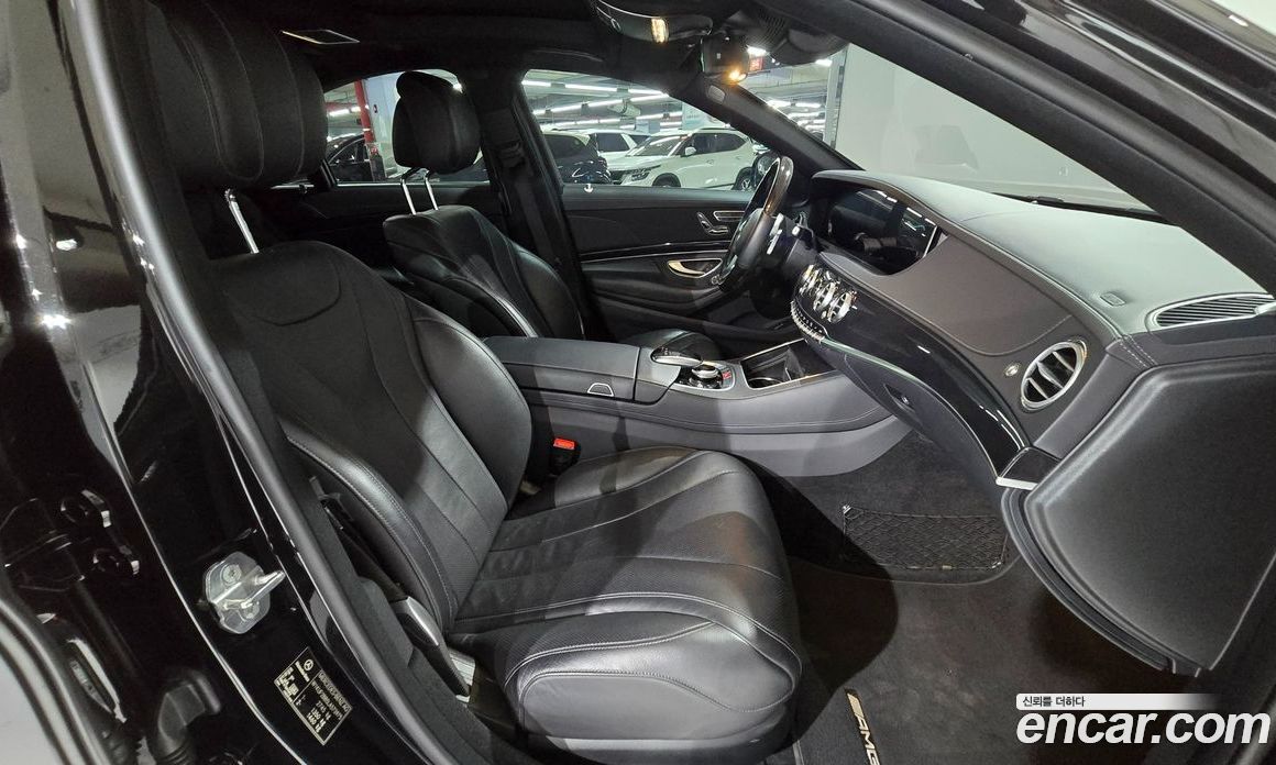 Mercedes Benz S-Class S350 D 4MATIC AMG Line
