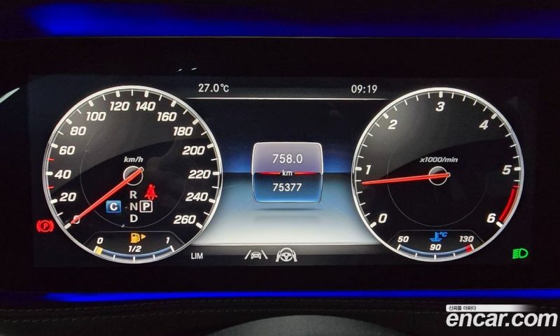 Mercedes Benz S-Class S350 D 4MATIC AMG Line