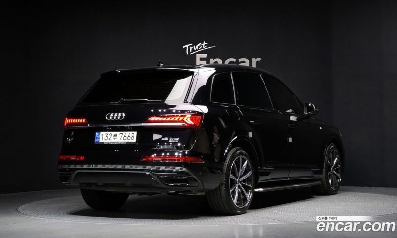 Audi Q7 55 TFSI Quattro Premium