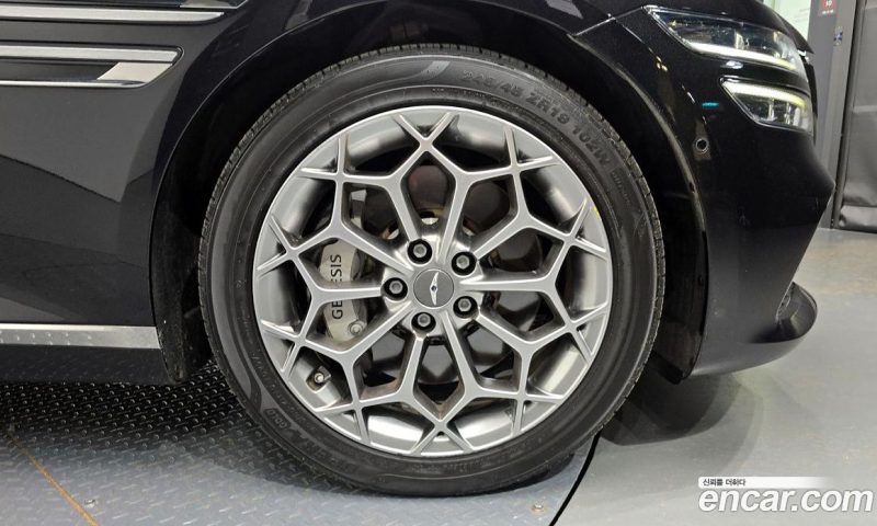 Genesis G80 Gasoline 2.5 Turbo 2WD