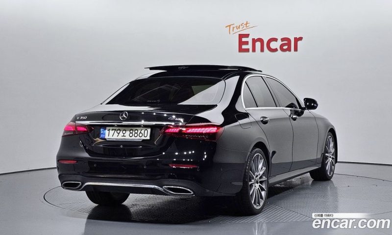 Mercedes Benz E-Class E350 4MATIC AMG Line