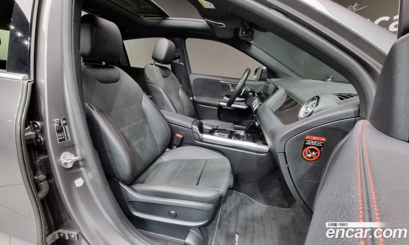 Mercedes Benz GLA-Class GLA250 4MATIC