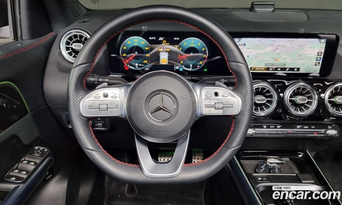 Mercedes Benz GLA-Class GLA250 4MATIC