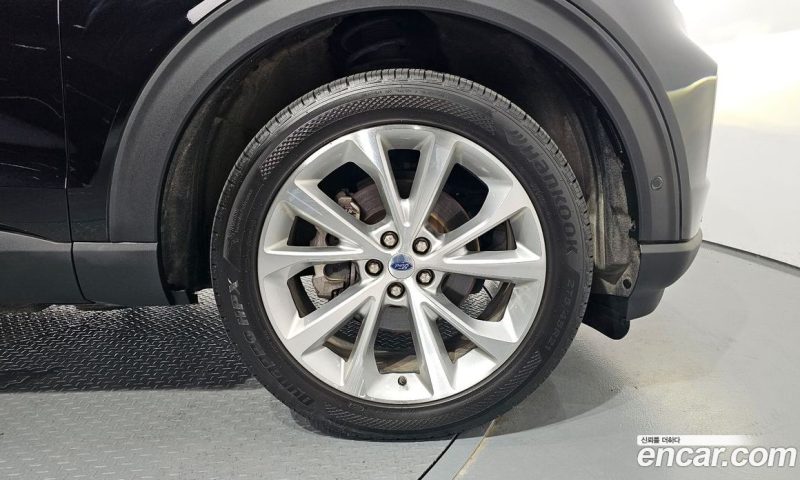 Ford Explorer 3.0 Platinum 4WD