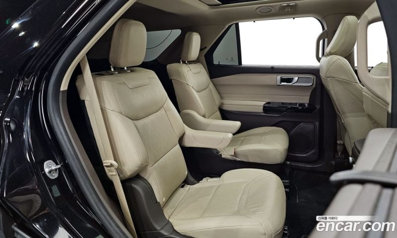 Ford Explorer 3.0 Platinum 4WD