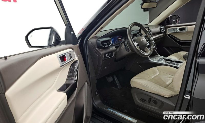 Ford Explorer 3.0 Platinum 4WD