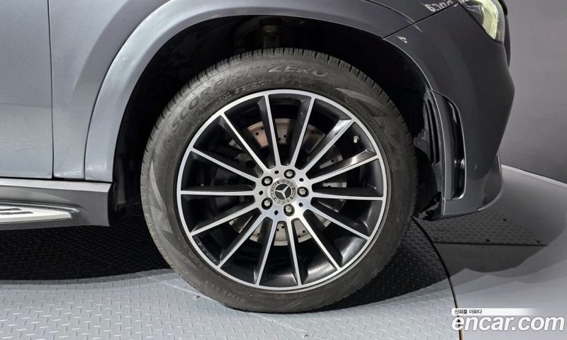 Mercedes Benz GLE-Class GLE400d 4MATIC Coupe