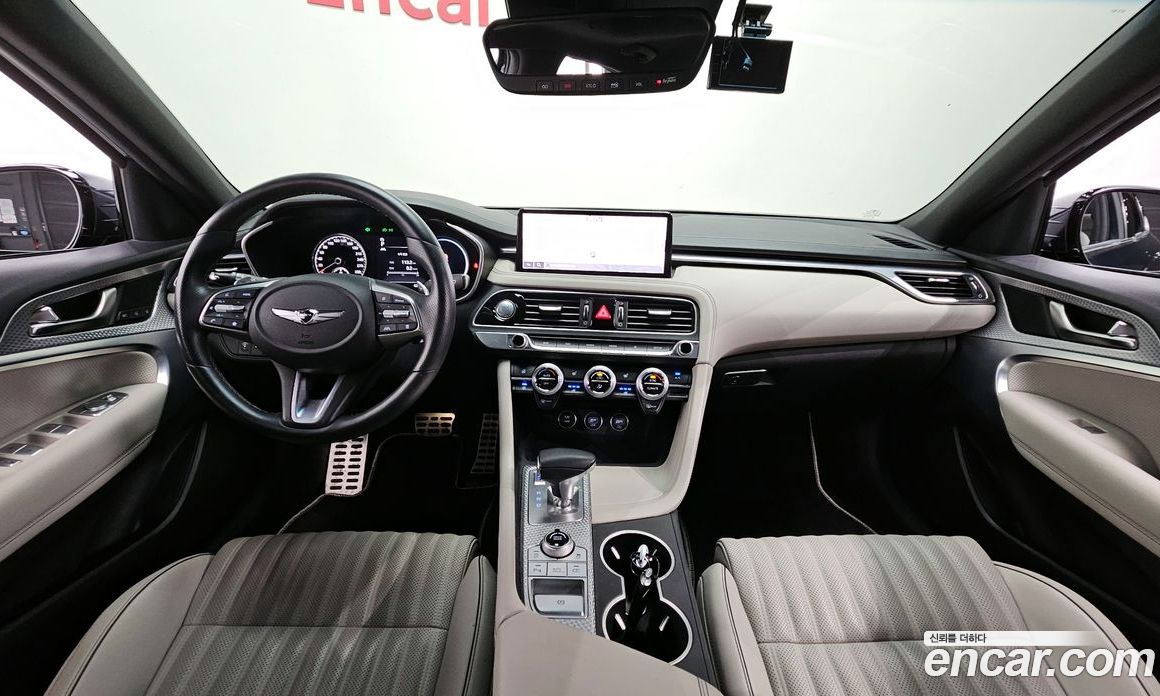 Genesis G70 Gasoline 2.0T 2WD