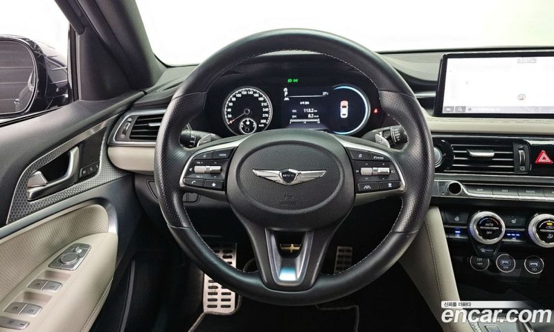 Genesis G70 Gasoline 2.0T 2WD