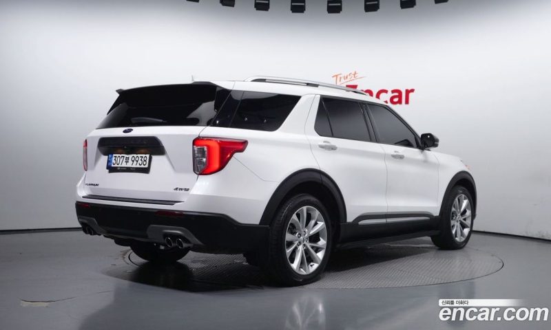 Ford Explorer 3.0 Platinum 4WD