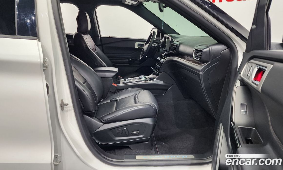 Ford Explorer 3.0 Platinum 4WD