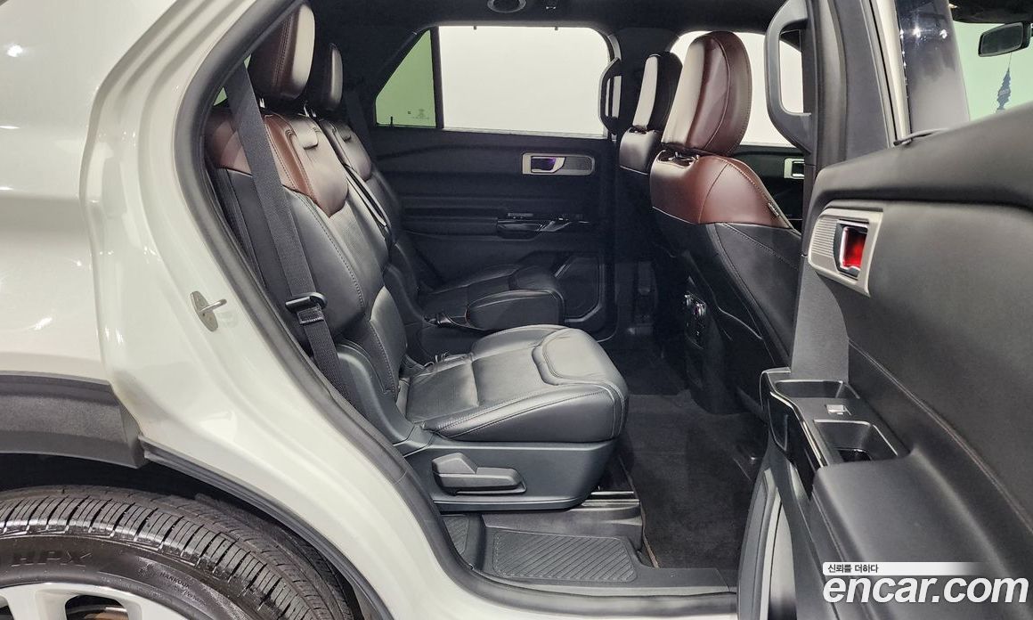 Ford Explorer 3.0 Platinum 4WD