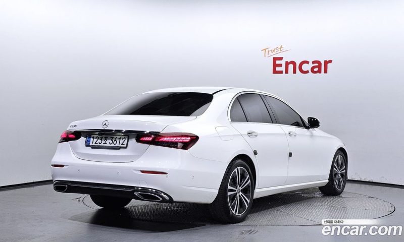 Mercedes Benz E-Class E250 Avantgarde