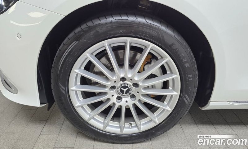 Mercedes Benz E-Class E250 Exclusive