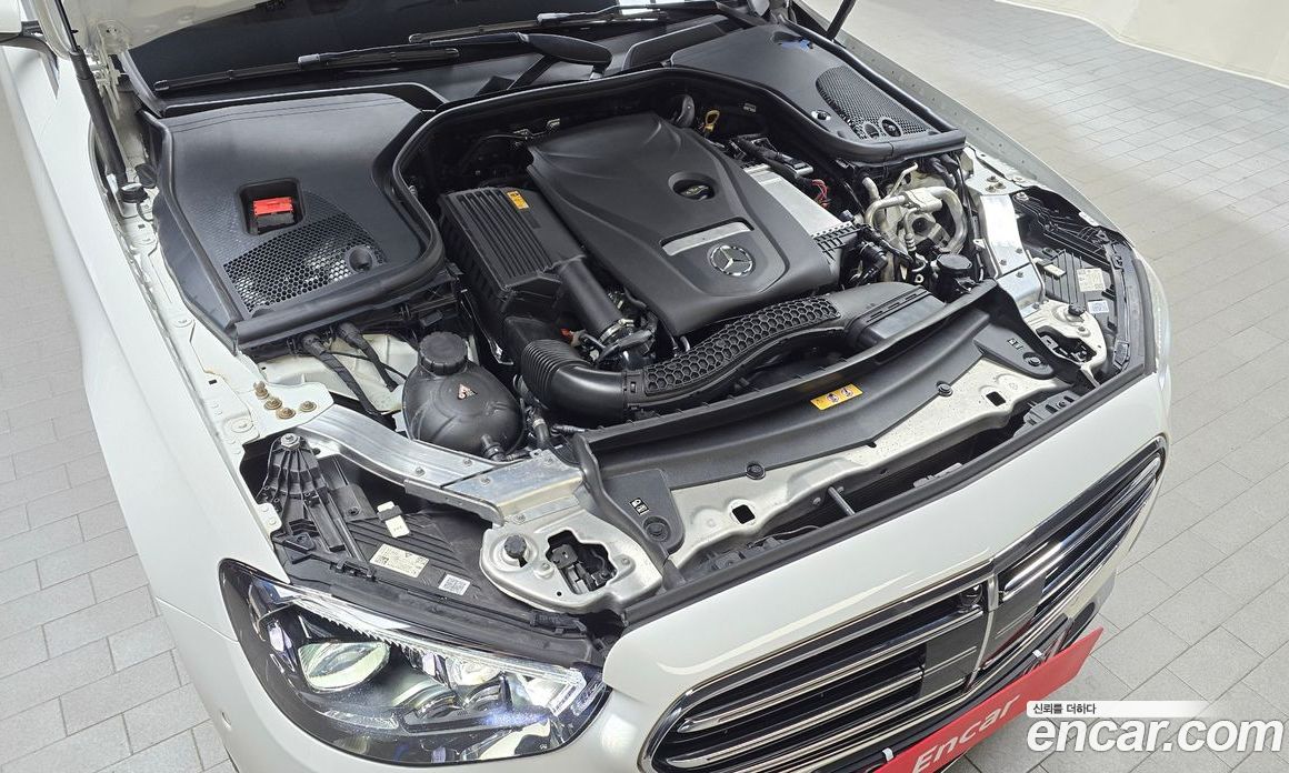 Mercedes Benz E-Class E250 Exclusive