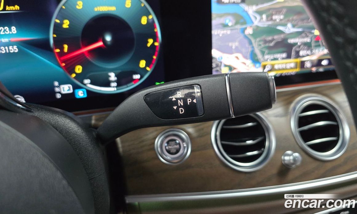 Mercedes Benz E-Class E250 Exclusive