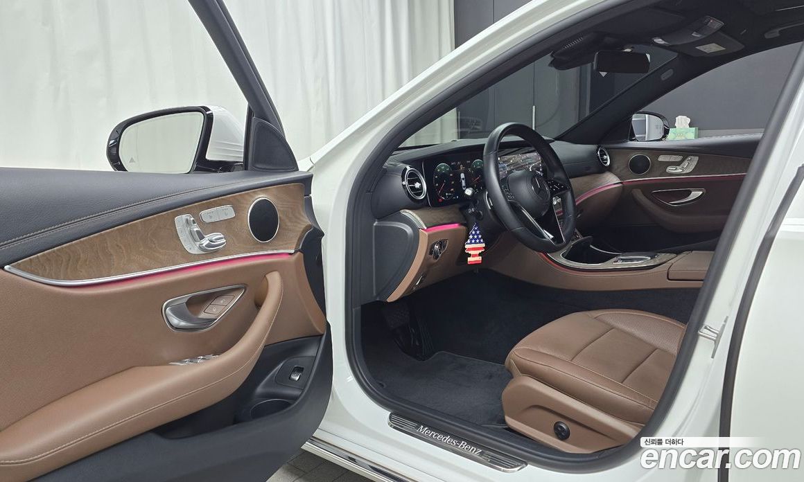 Mercedes Benz E-Class E250 Exclusive