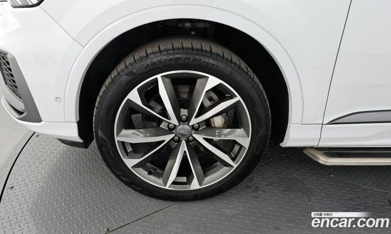 Audi Q7 50 TDI Quattro Premium
