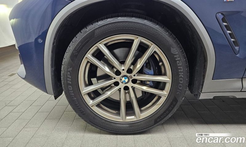 BMW X4 xDrive20i M Sports X Onlile Exclusive Edition