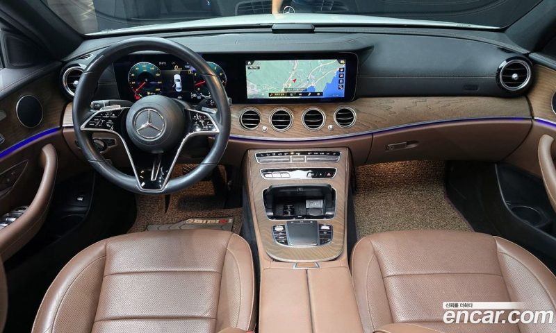 Mercedes Benz E-Class E250 Exclusive