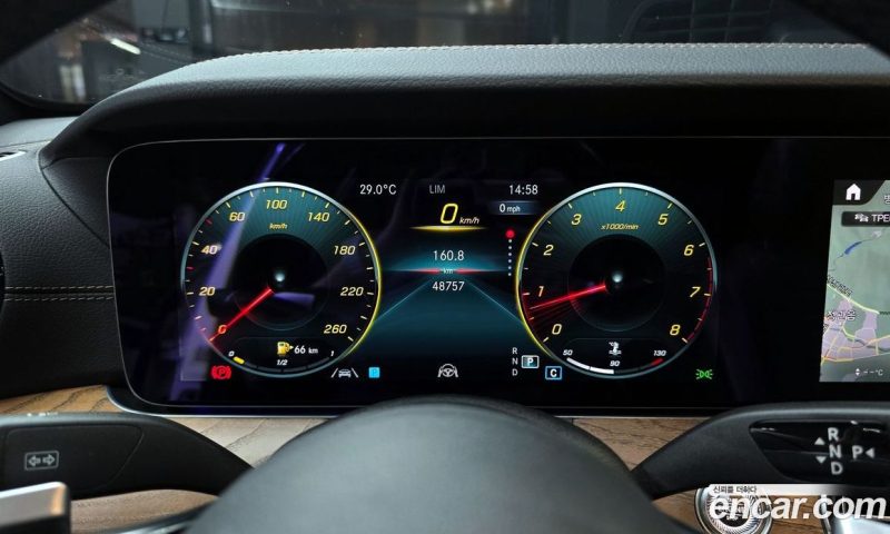 Mercedes Benz E-Class E250 Exclusive