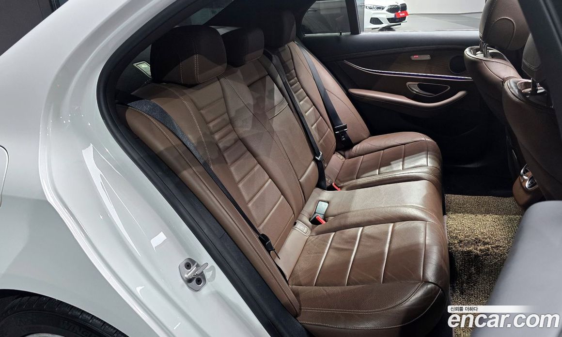 Mercedes Benz E-Class E250 Exclusive