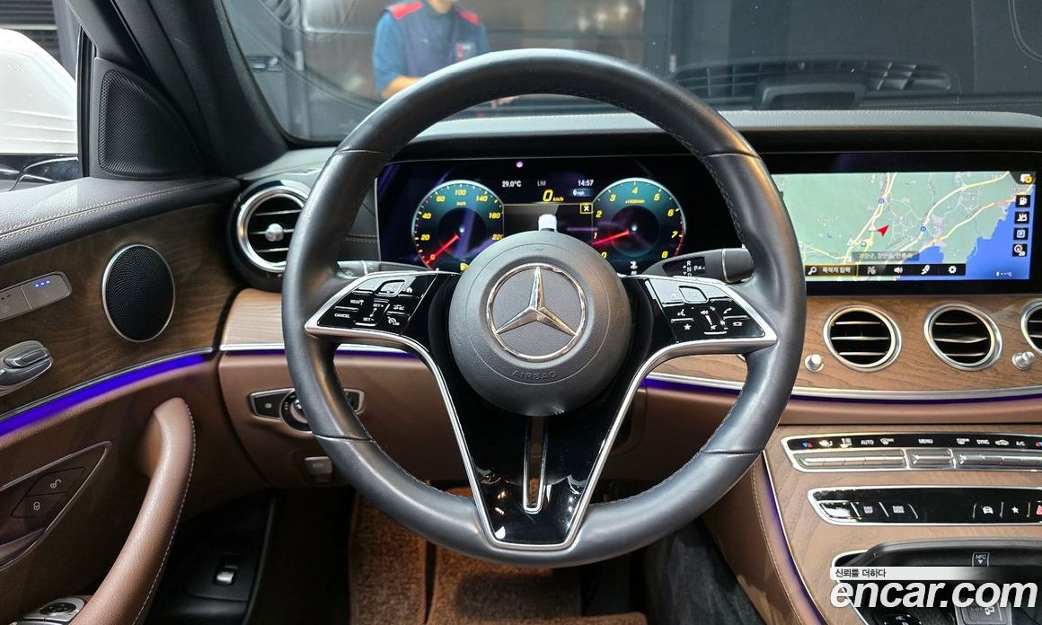 Mercedes Benz E-Class E250 Exclusive