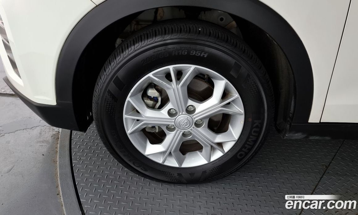 SsangYong Tivoli Gasoline 1.5 2WD