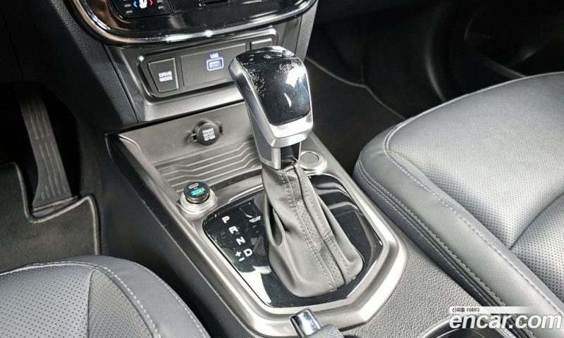 SsangYong Tivoli Gasoline 1.5 2WD