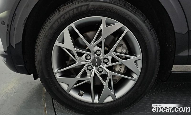 Genesis GV70 2.5T Gasoline 2WD